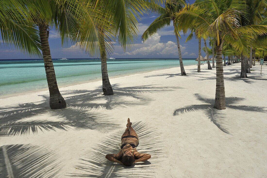 Beach scene, Panglao, Bohol, Philippines, Southeast Asia, Asia