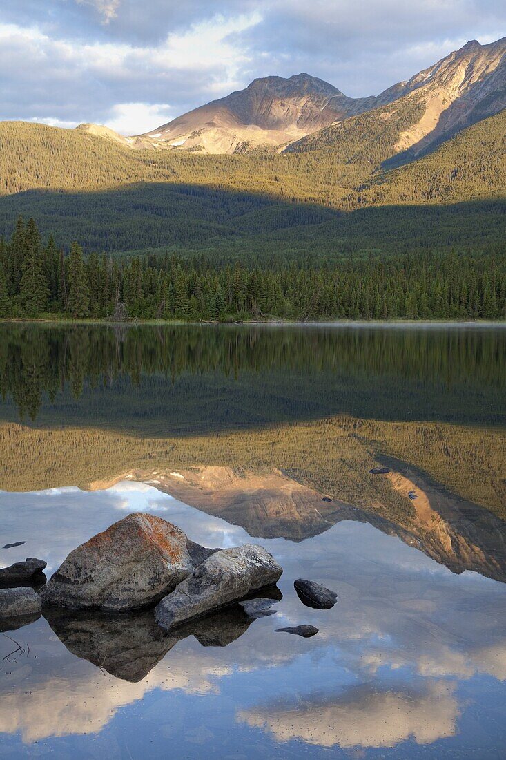 Perfect reflection, early morning light at Pyramid Lake, Jasper National Park, UNESCO World Heritage Site, British Columbia, Rocky Mountains, Canada, North America