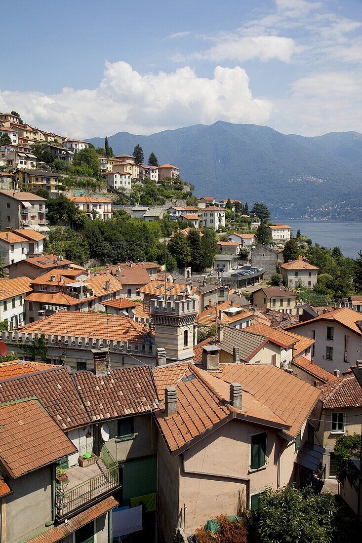 Lakeside village, Lake Como, Lombardy, Italian Lakes, Italy, Europe