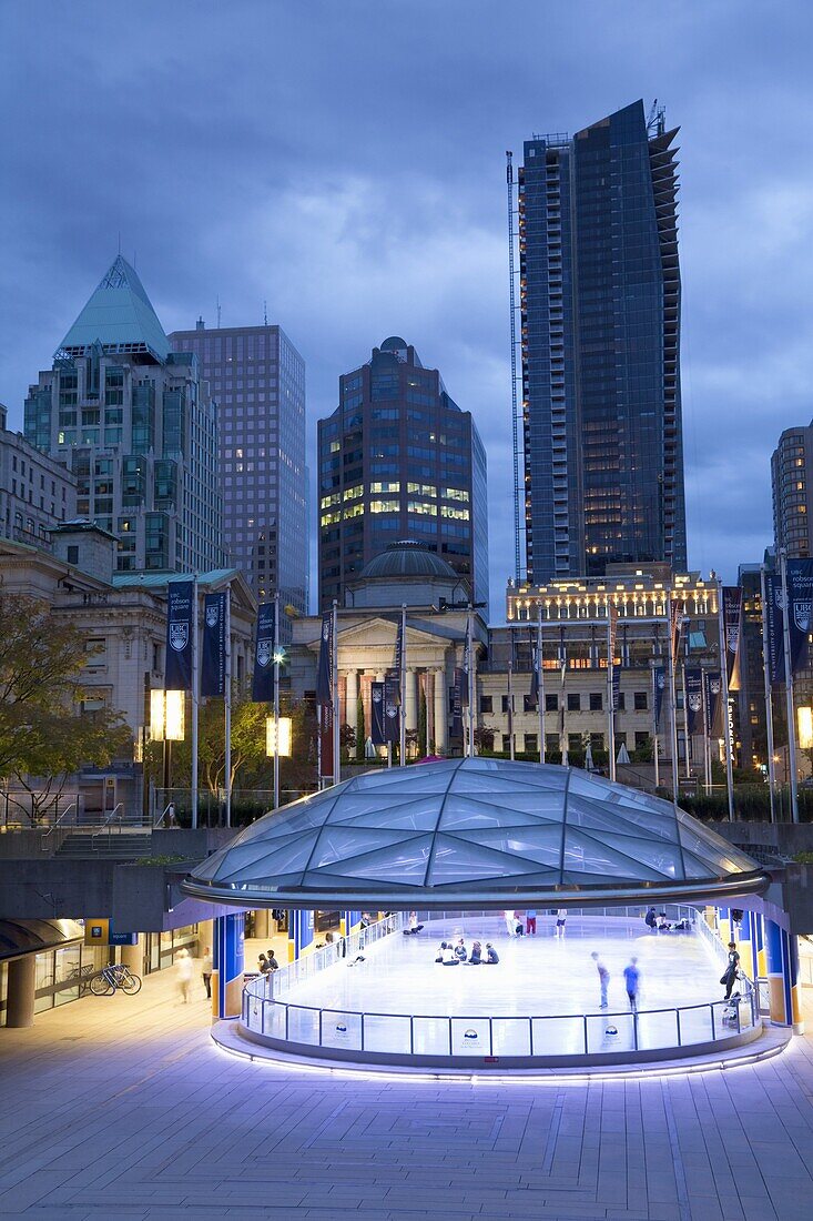 The Ice Rink at night, Robson Square, Downtown, Vancouver, British Columbia, Canada, North America