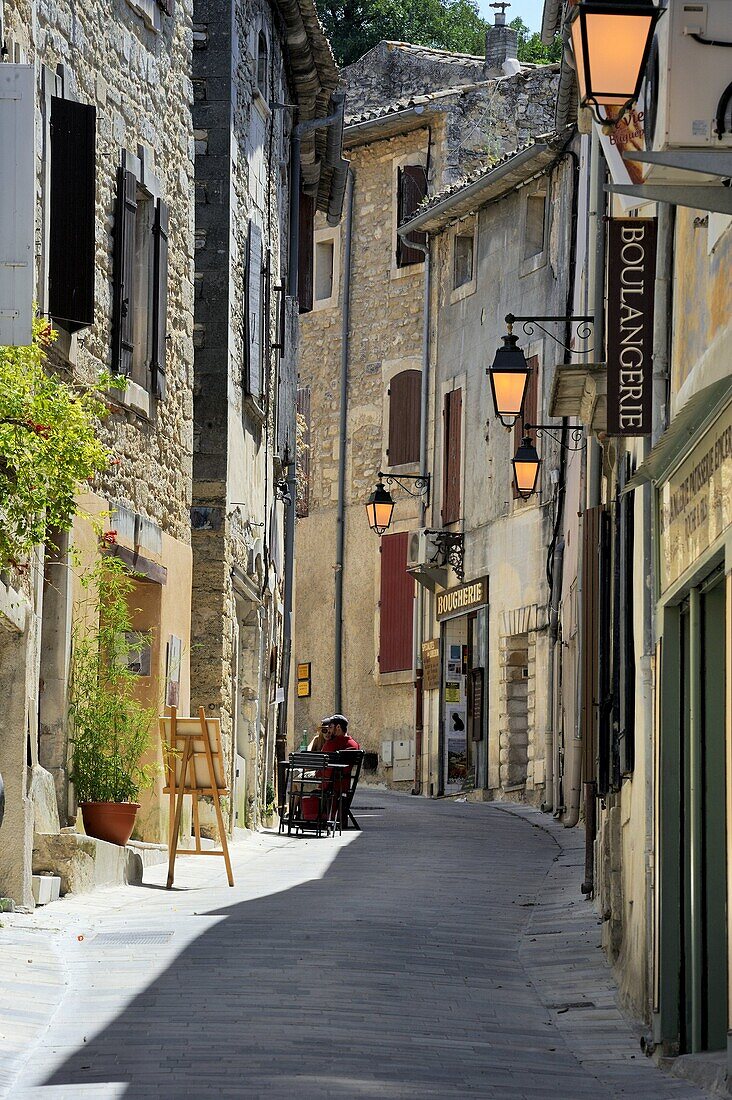 Traditional old stone houses, Les Plus Beaux Villages de France, Menerbes, Provence, France, Europe