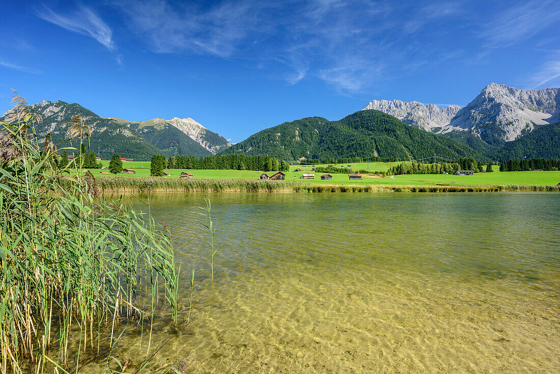 Lake Schmalensee with Signalkopf, Feldernkopf, Soiernschneid, Woerner and Tiefkarspitze, lake Schmalensee, Werdenfelser Land, Karwendel range, Upper Bavaria, Bavaria, Germany