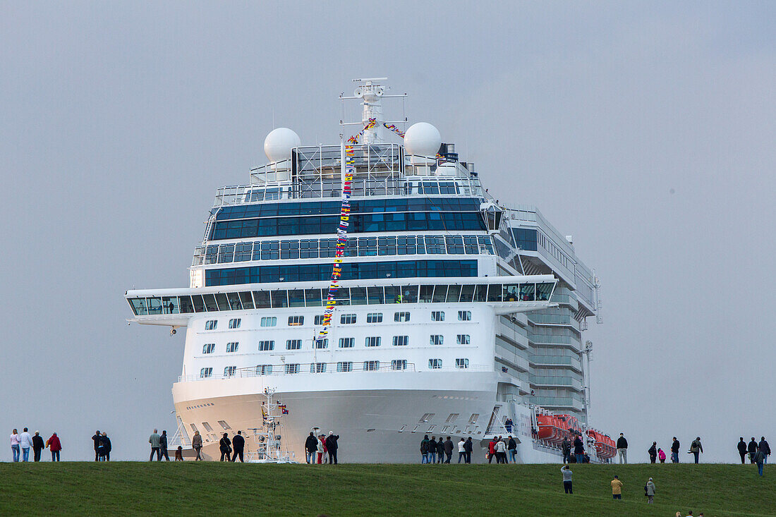 cruise ship on the river Ems, spectators, Lower Saxony, Germany