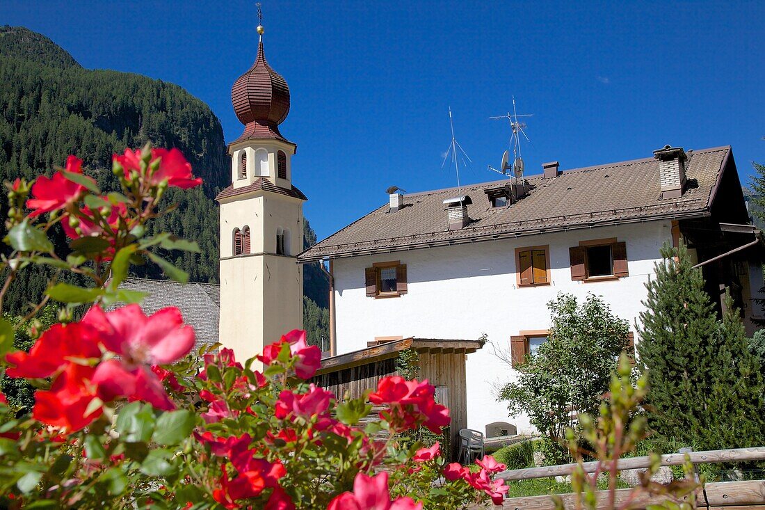 View to church, Canazei, Val di Fassa, Trentino-Alto Adige, Italy, Europe