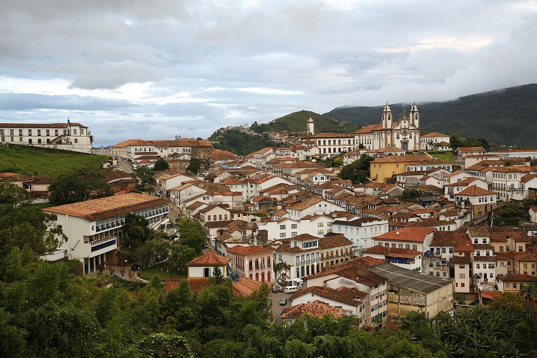 A view over the town of Ouro Preto from near the church of Sao Francisco de Paula, Ouro Preto, UNESCO World Heritage Site, Minas Gerais, Brazil, South America