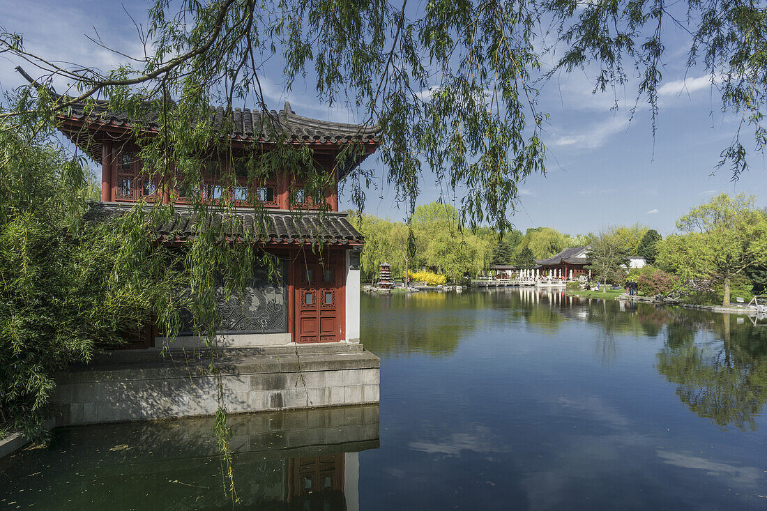 GARDEN OF THE WORLD, recreational park, Mazahn,  Berlin