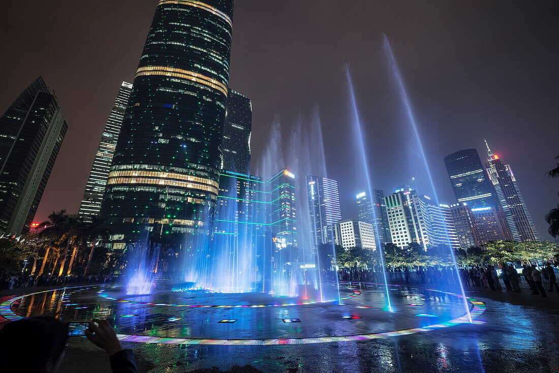 Trick fountains at night, Downtown Guangzhou, Guangdong province, Pearl River Delta, China