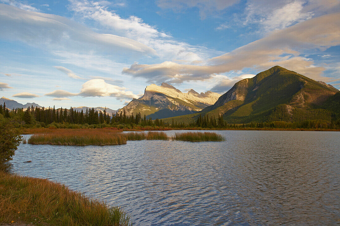 Vermillion Lakes and Mount Rundle, Banff, Banff National Park, Rocky Mountains, Alberta, Canada