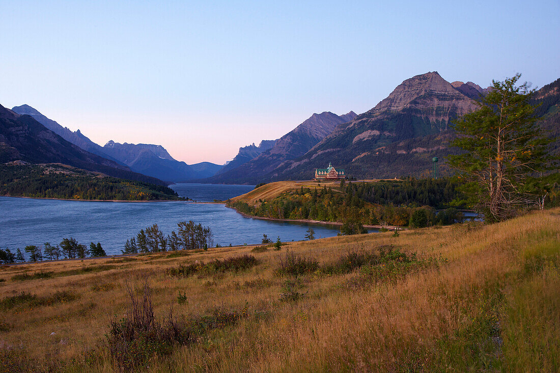 Prince of Wales Hotel, Waterton Lakes, Waterton Lakes National Park, Rocky Mountains, Alberta, Canada