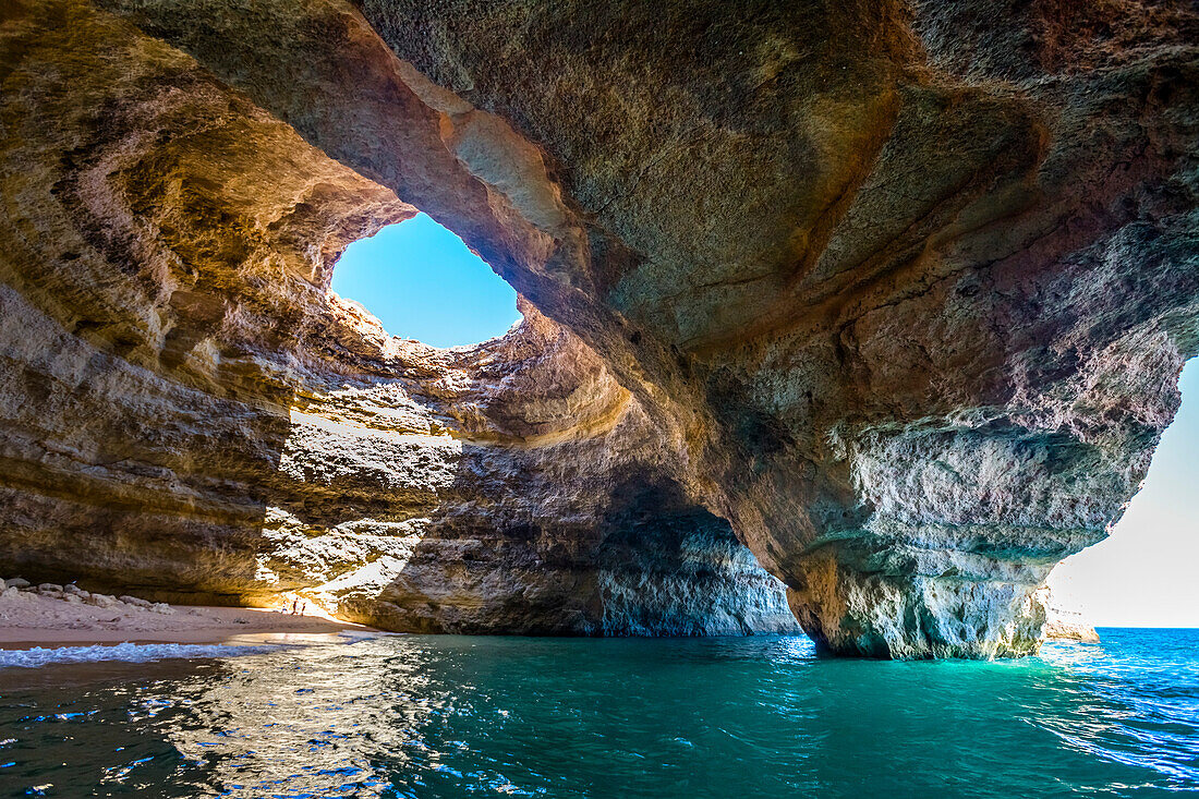 Felshöhle O Algar, Algarve, Portugal