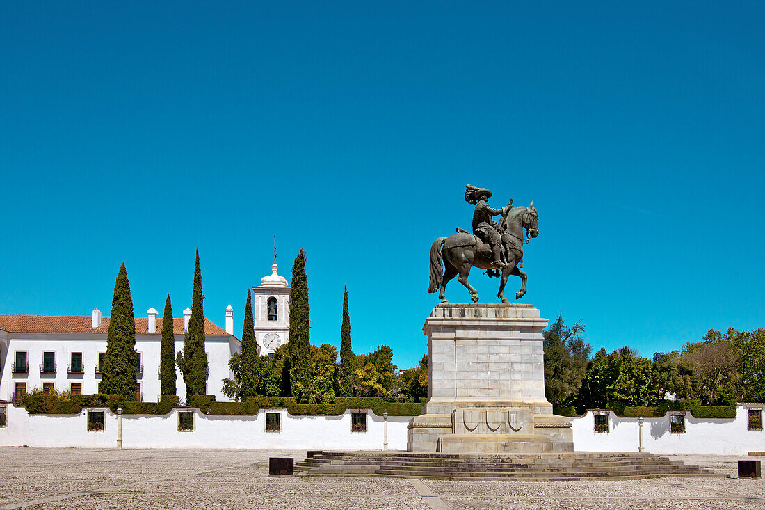 Palace with equestrian statue, Paco Ducal, Vila Vicosa, Alentejo, Portugal