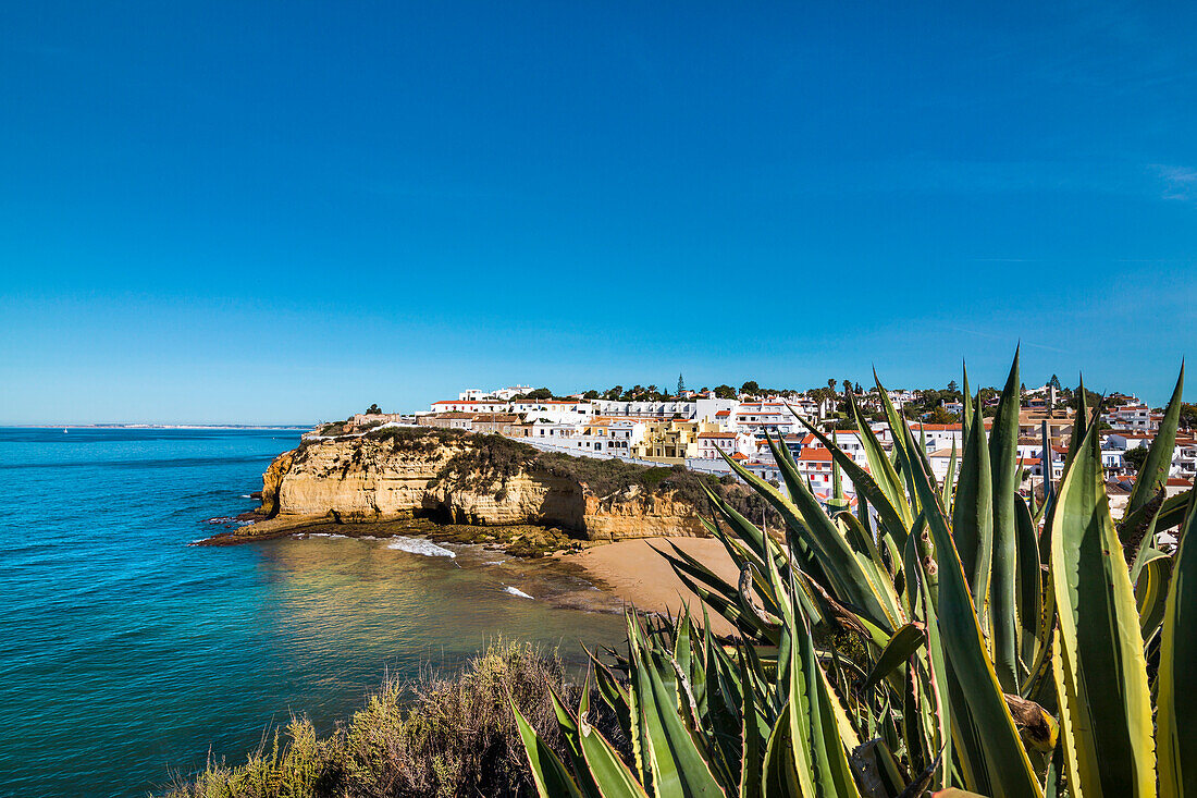 Blick auf Carvoeiro, Algarve, Portugal