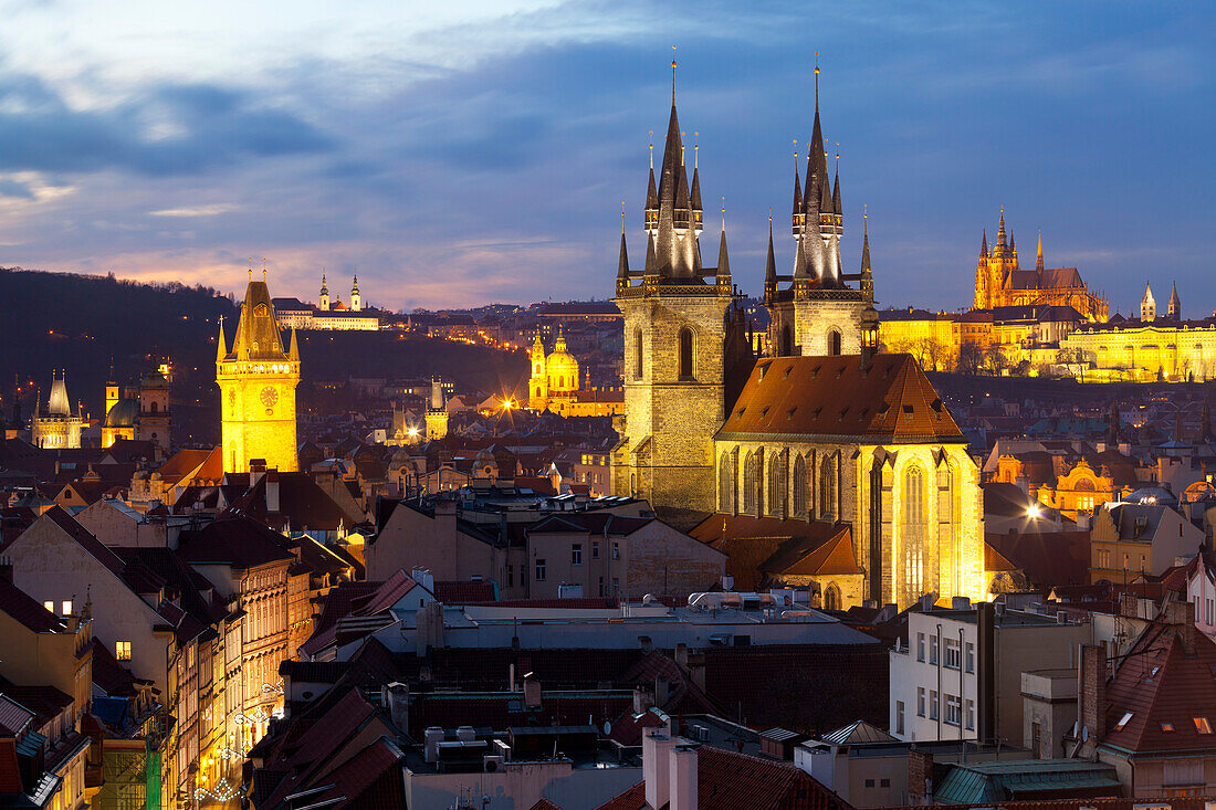 Overview of the Historic Centre at sunset, Prague, Czech Republic, Europe