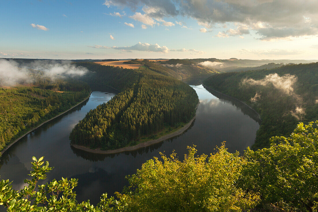 View over Saale sinuosity at Hohenwarte barrier lake, nature park Thueringer Schiefergebirge / Obere Saale,  Thuringia, Germany