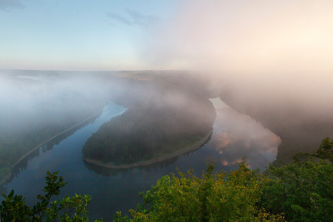 View over Saale sinuosity at Hohenwarte barrier lake, nature park Thueringer Schiefergebirge / Obere Saale,  Thuringia, Germany