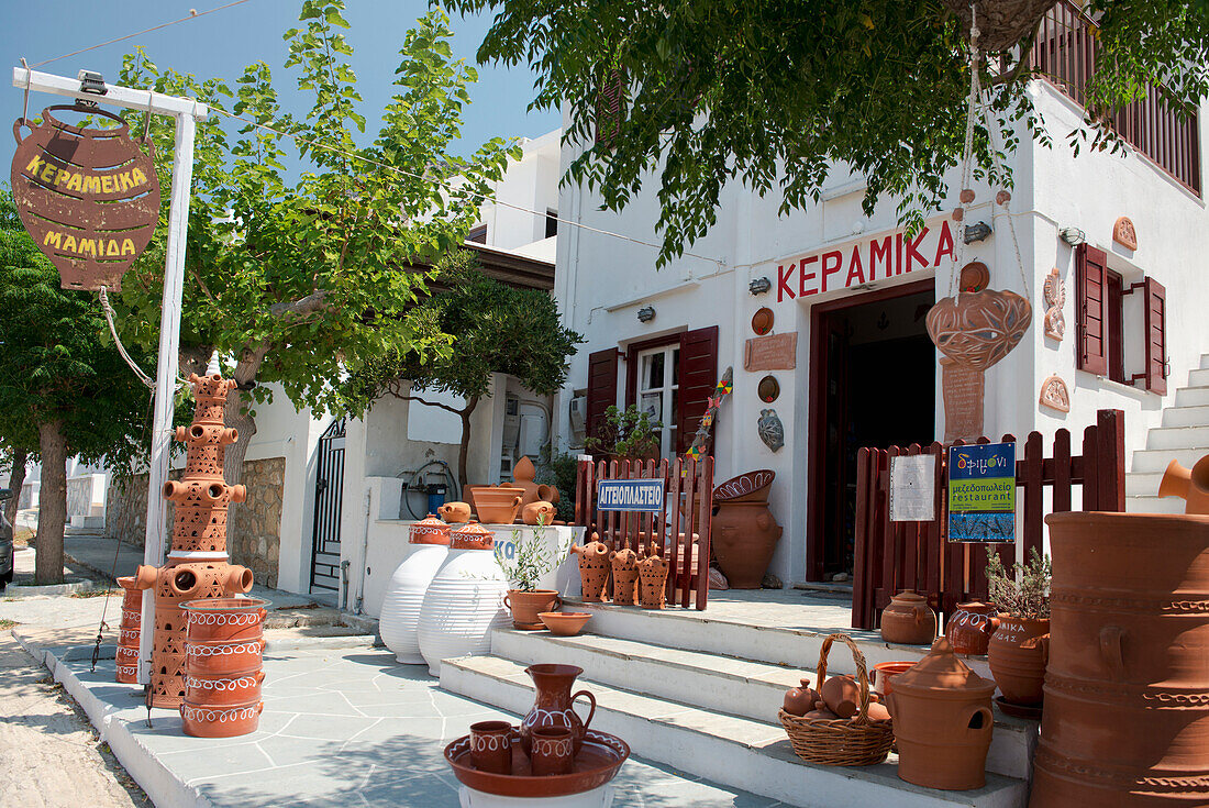 A shop selling local pottery on the island of Sifnos, Sifnos, Cyclades, Greek Islands, Greece