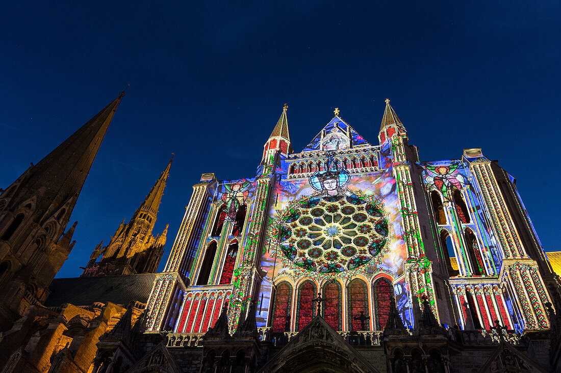illumination of the south door, new scenography at the notre-dame cathedral for the evening show 'chartres in lights', chartres, eure-et-loir (28), france