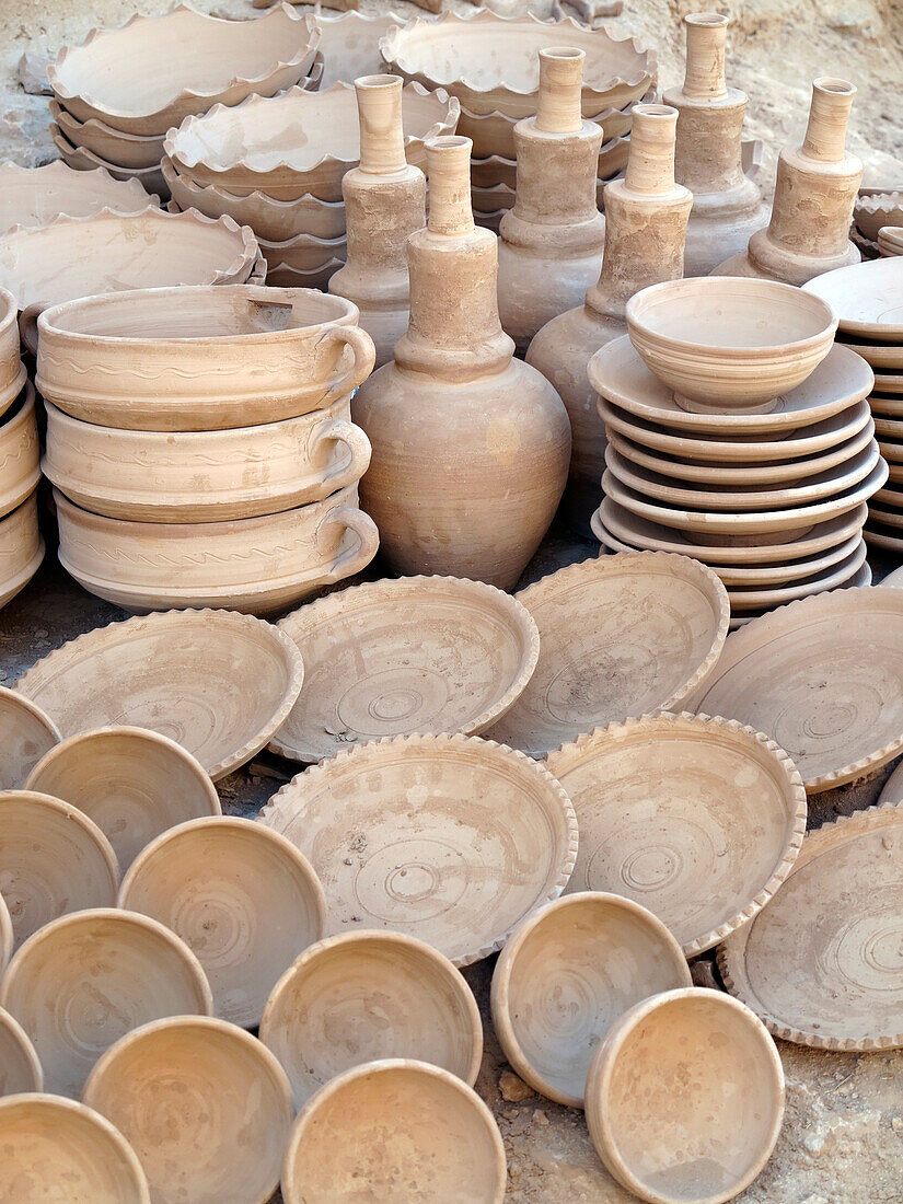 Morocco, Draa Valley, Tamegroute, Crafts, Pottery exhibited in the old town