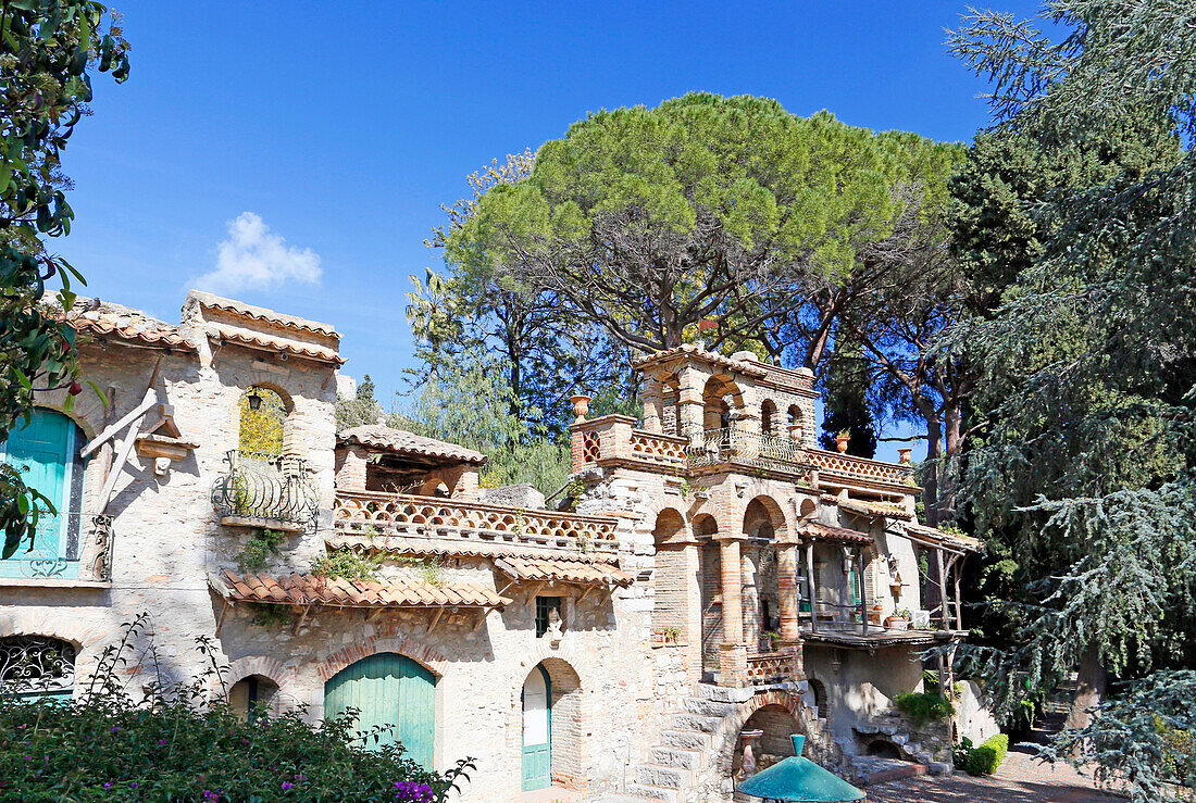 Italy, Sicily, Taormina, Villa Comunale public gardens, Old house