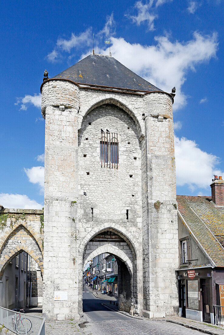 France,Seine et Marne, Moret sur ??Loing, Medieval village, Porte de Bourgogne