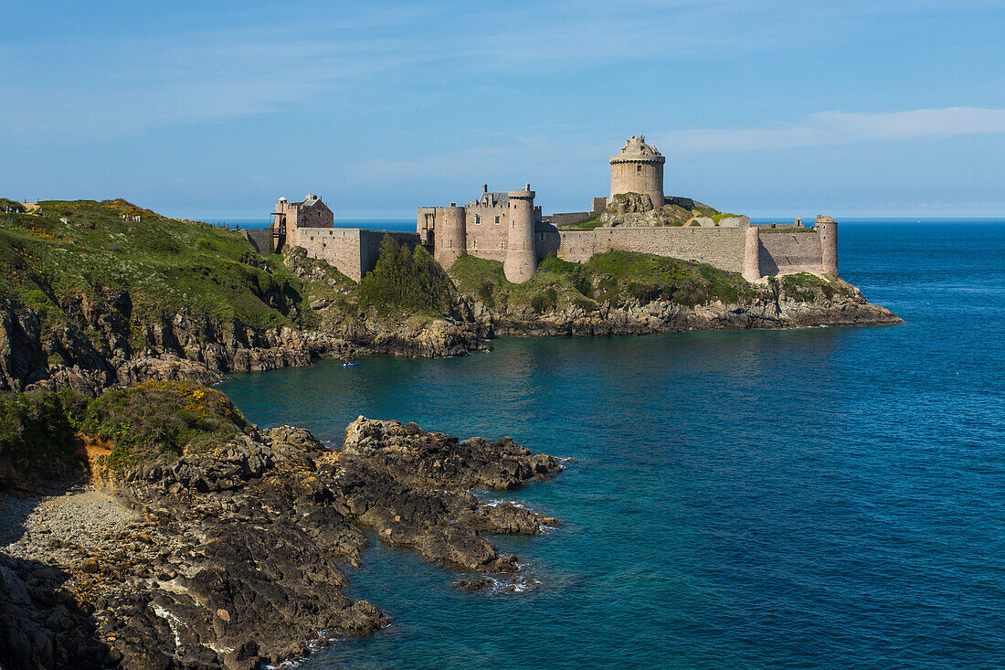 the la-latte fort, situated across from cape frehel, is one of the most famous breton castles, it dominates the sea from its rocky cape, plevenon, (22) cotes-dÆarmor, brittany france