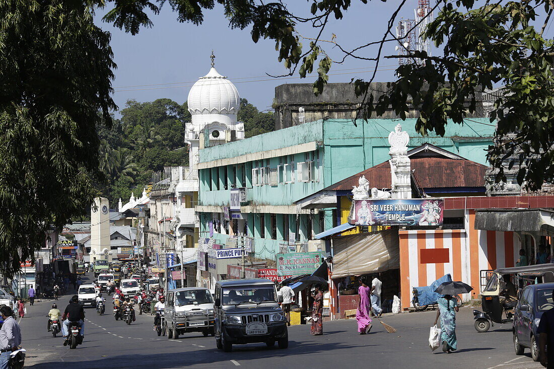 Main road in Aberdeen Bazaar, above the clock tower, center, capital of Port Blair, South Andaman, Andaman Islands, India