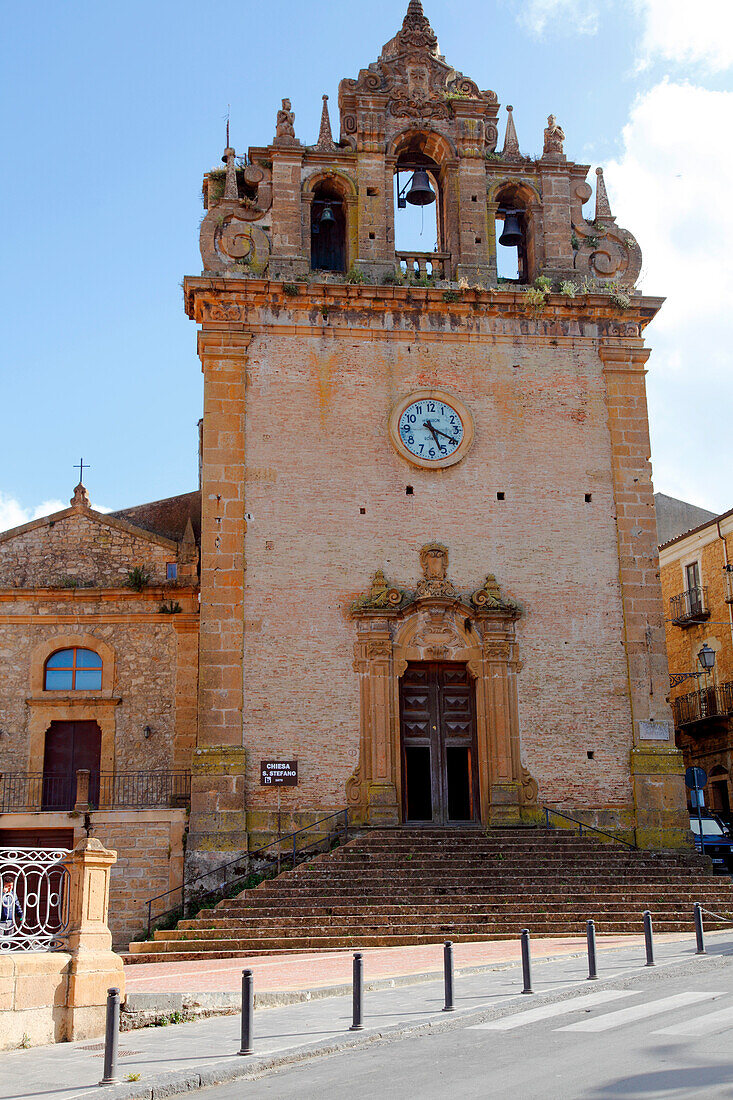 Italy, Sicily, province of Enna, Piazza Armerina, Umberto 1er square, San Stefano church