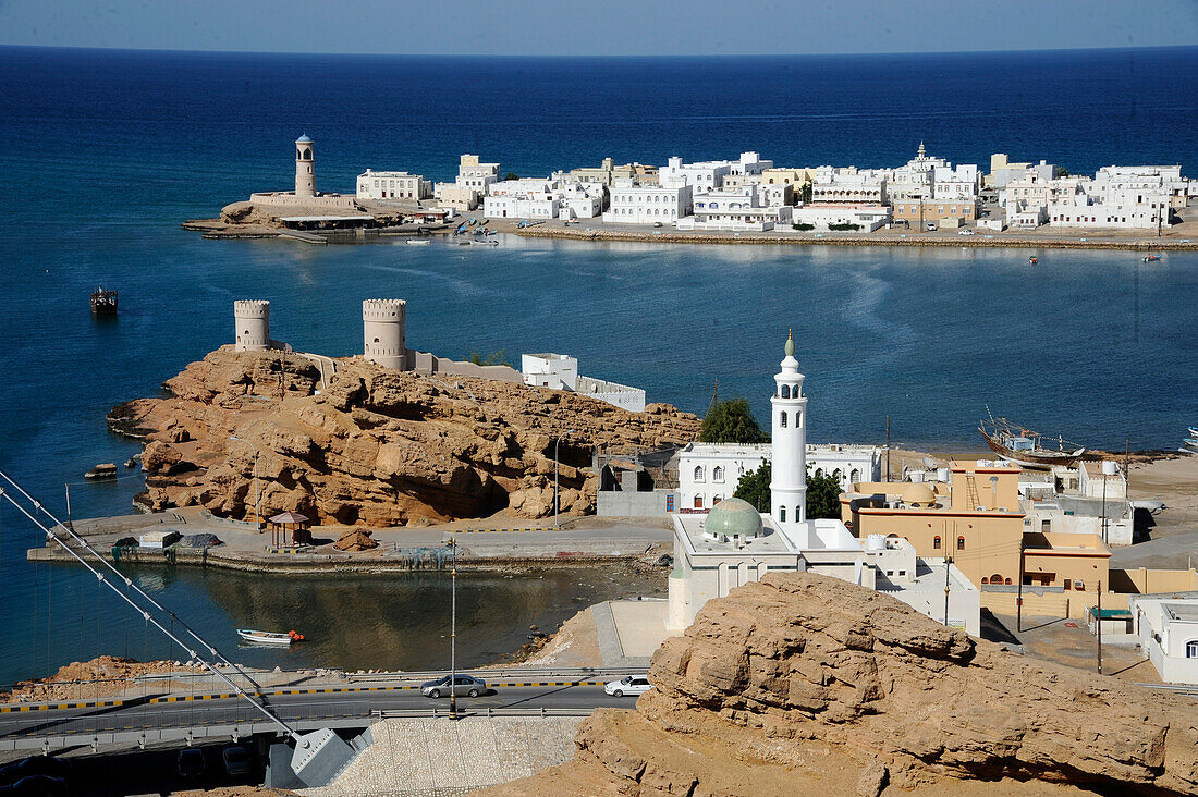 Sultanate of OMAN,Sharqiyah area, old city of SUR, view on the Al ALYA area and his bay