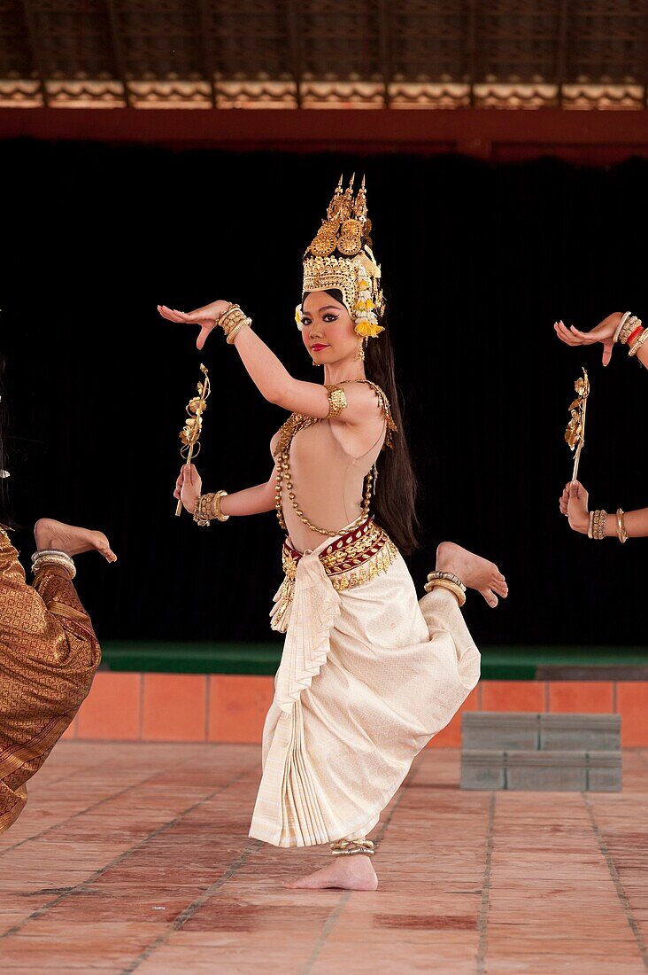 Camdodia, Phnom Penh Province, Phnom Penh town, Royal University of Fine Arts, training of the traditional Khmer dance by the National Ballet