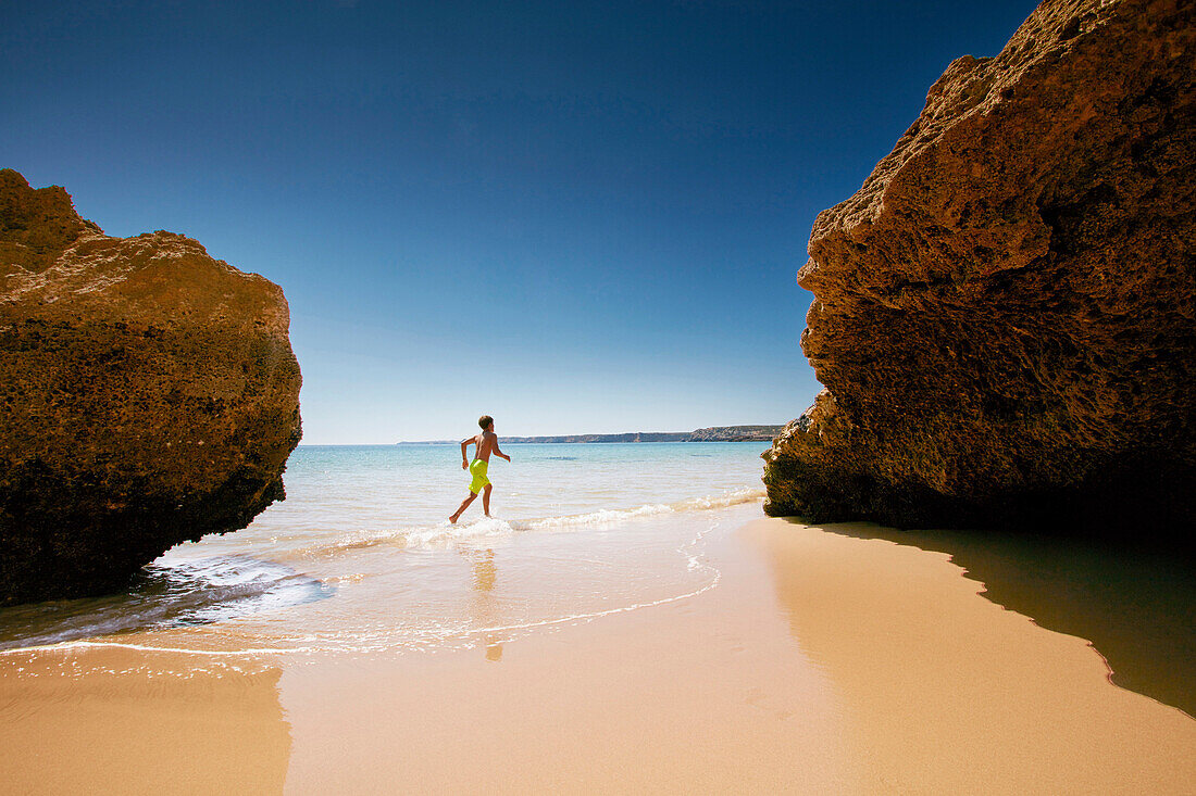 Rocks on Zavial beach, West Coast, Algarve, Portugal