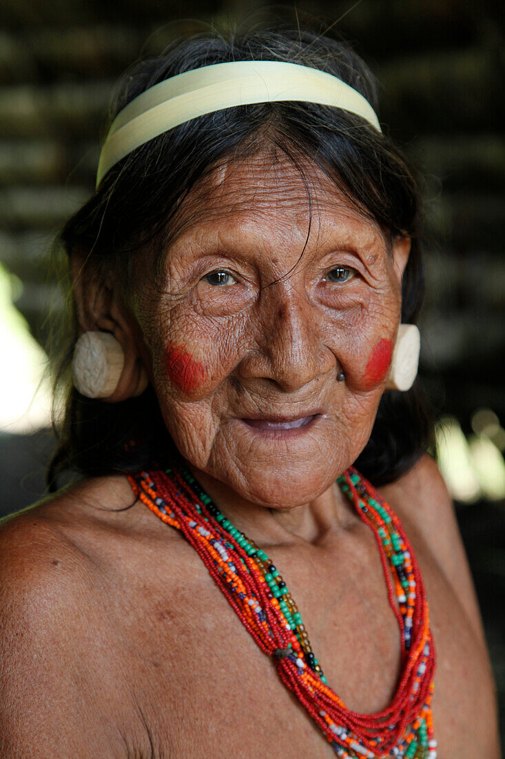 Native Huaorani people at Yasuni National Park, Amazon, Ecuador, South America