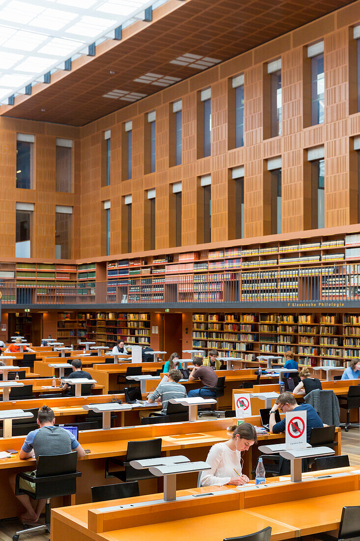 Lesesaal, Sächsische Landesbibliothek (SLUB), wissenschaftliche Bibliothek, TU Dresden, Technische Universität, Studenten, moderne Architektur, Dresden, Sachsen, Deutschland, Europa