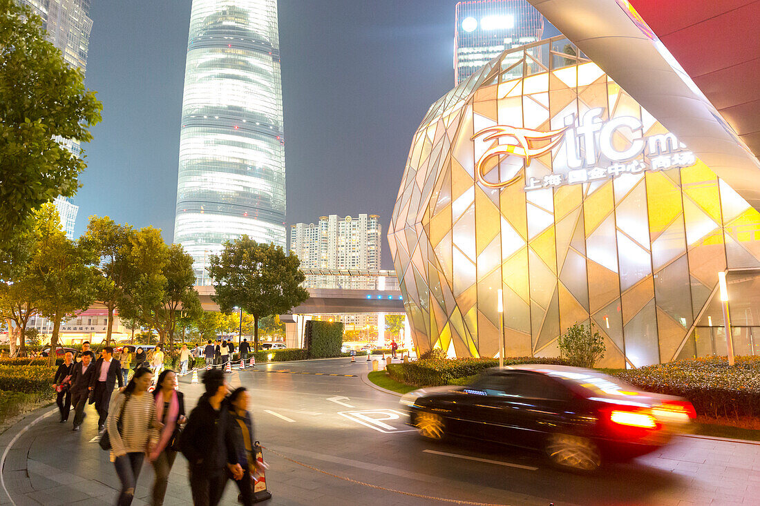 Night, Pudong, people walking, street, traffic, Shanghai Tower, financial district, trees, Shanghai, China, Asia