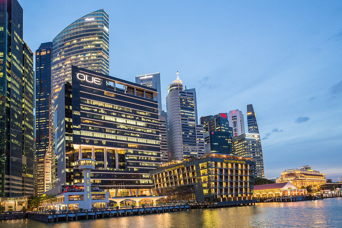 OUE Bayfront, Customs House, Fullerton Hotel, waterfront, Collyer Quay, Downtown Core, business, finance, Singapore, Asia