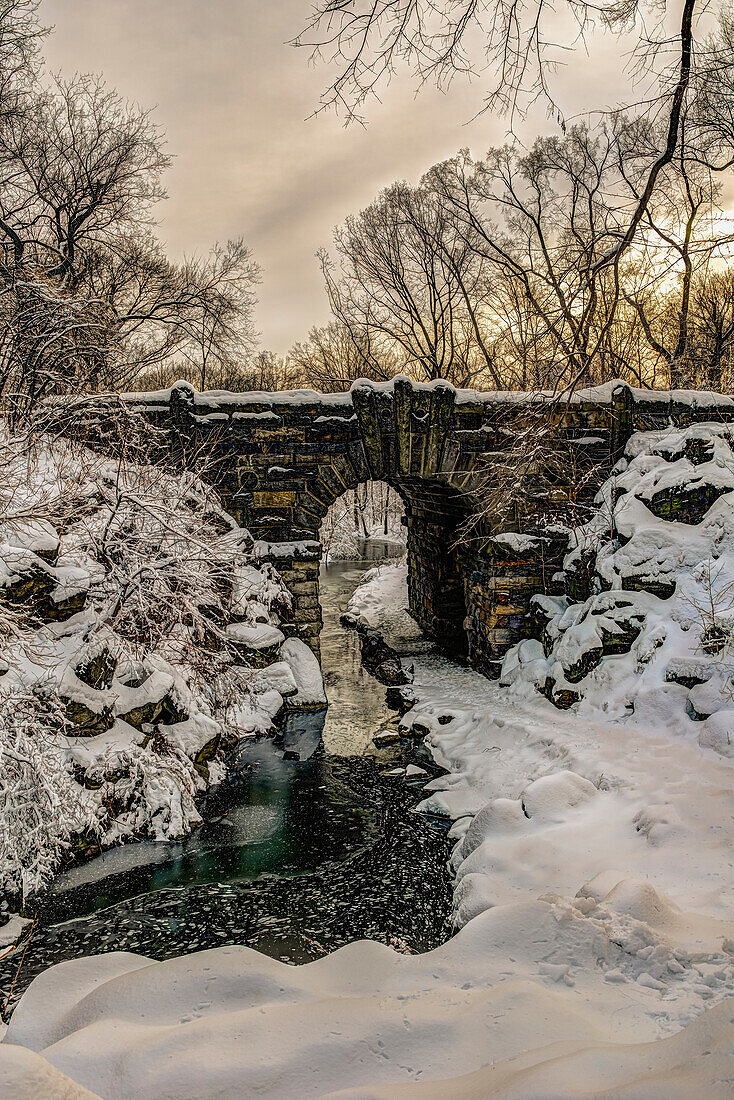 Snow-covered Glen Span Arch, Central Park, New York City, New York, United States of America