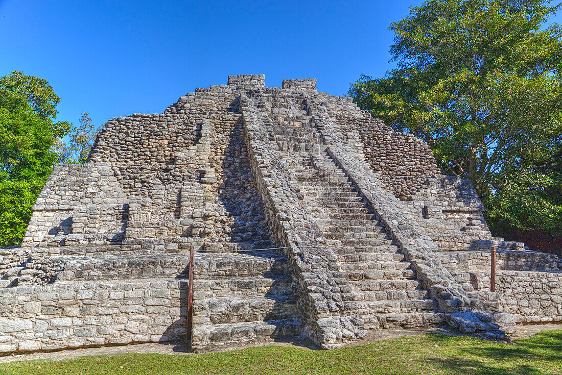 Temple I, Chaccoben, Mayan archaeological site, 110 miles south of Tulum, Classic Period, Quintana Roo, Mexico, North America