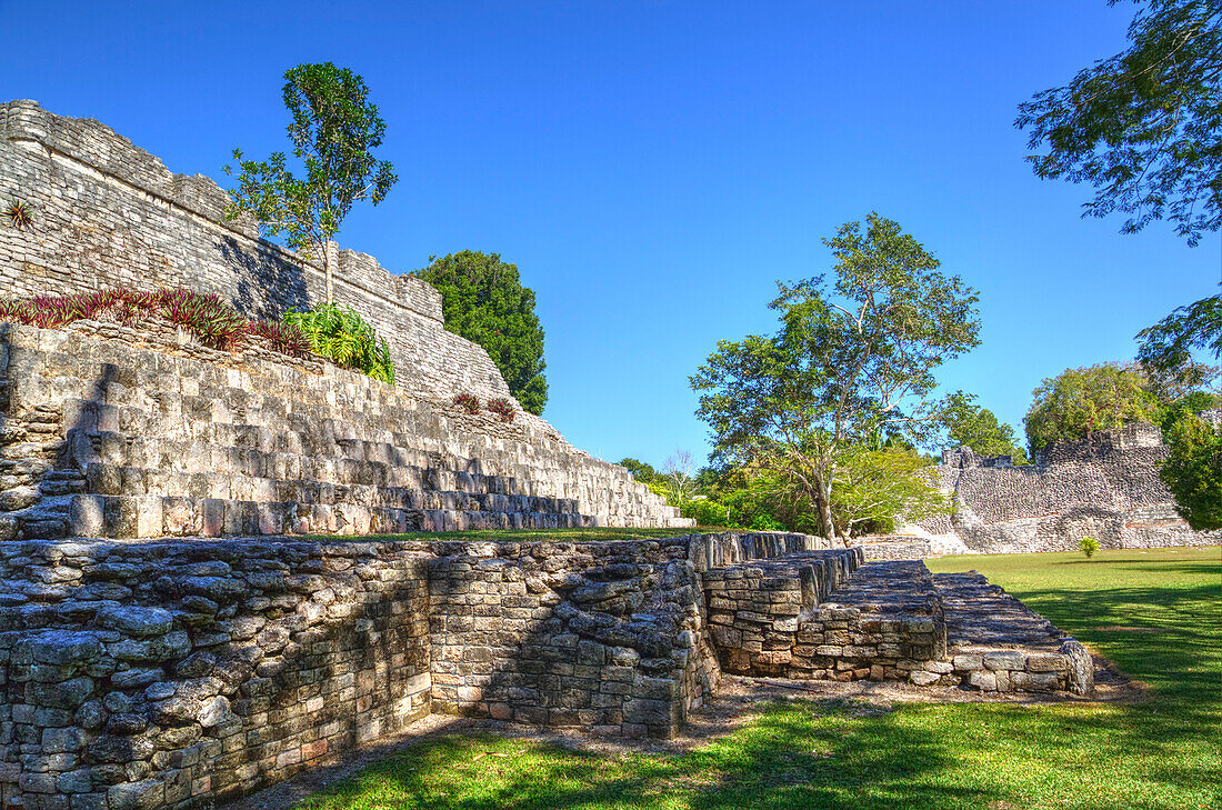 Temple of the King, Kohunlich, Mayan archaeological site, Quintana Roo, Mexico, North America