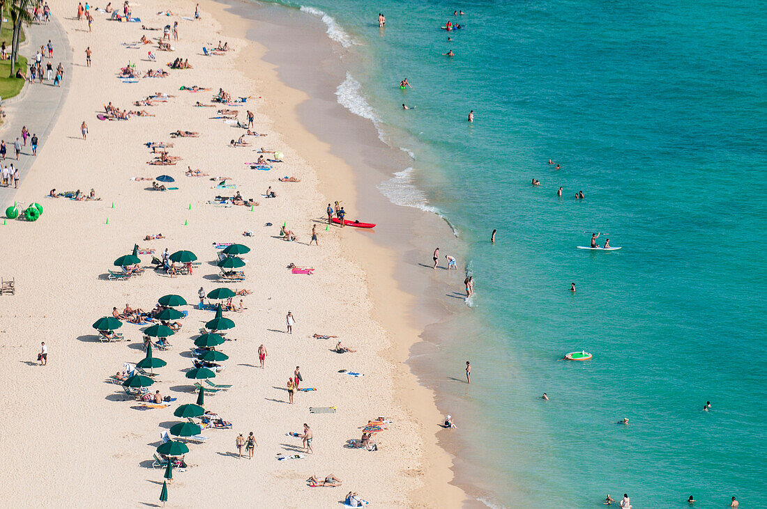 Waikiki Beach, Waikiki, Honolulu, Oahu, Hawaii, United States of America, Pacific