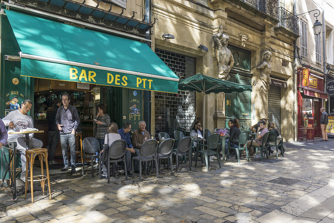 Bar des PTT, Place Richelme, Aix en Provence, Cote d'Azur, France