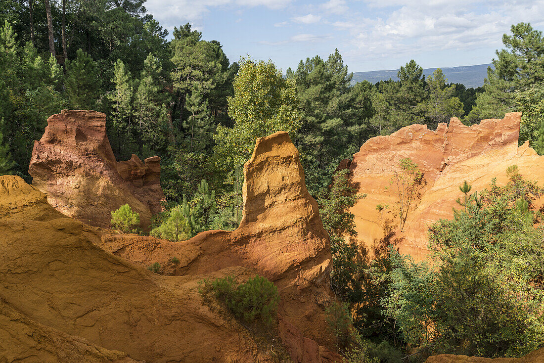 Le Sentier des Ocres, Ochre, Roussillon, Vaucluse, Luberon, France