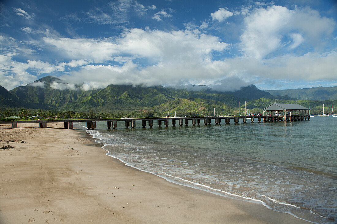 Hanalei pier, Hanalei Beach, Bay and Valley, Hanalei, Kauai, Hawaii, United States of America