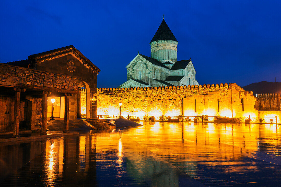 Svetitskhoveli Cathedral, 11th century, by Patriach Melkisedek, Mtskheta, historical capital, UNESCO World Heritage Site, Georgia, Caucasus, Central Asia, Asia