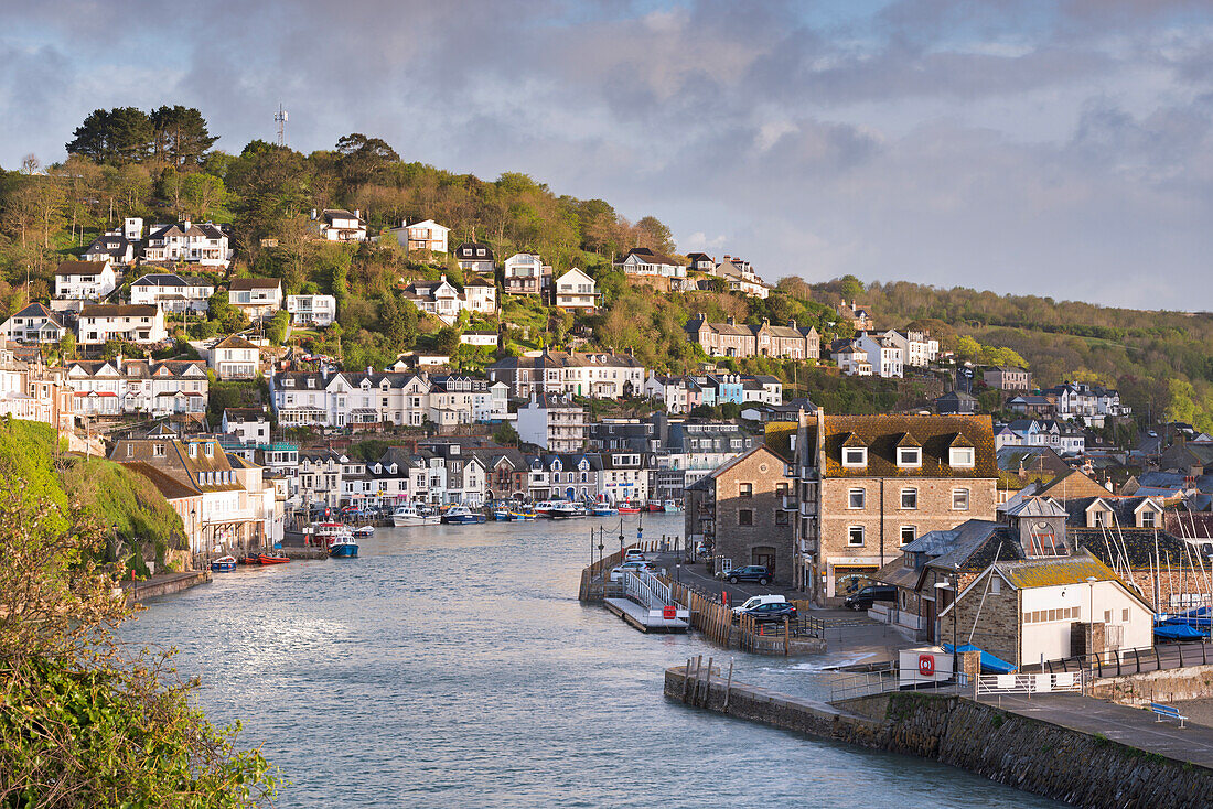 The Cornish fishing town of Looe in the morning sunshine, Cornwall, England, United Kingdom, Europe