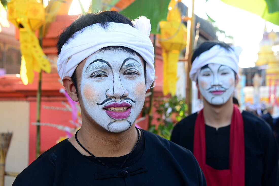 Preparation to festival Loi Krathong, Chiang Mai, North-Thailand, Thailand, Asia
