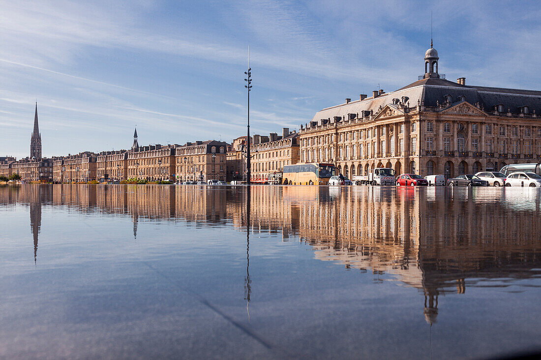 The Miroir d'Eau Water Mirror in the city of Bordeaux, Gironde, Aquitaine, France, Europe