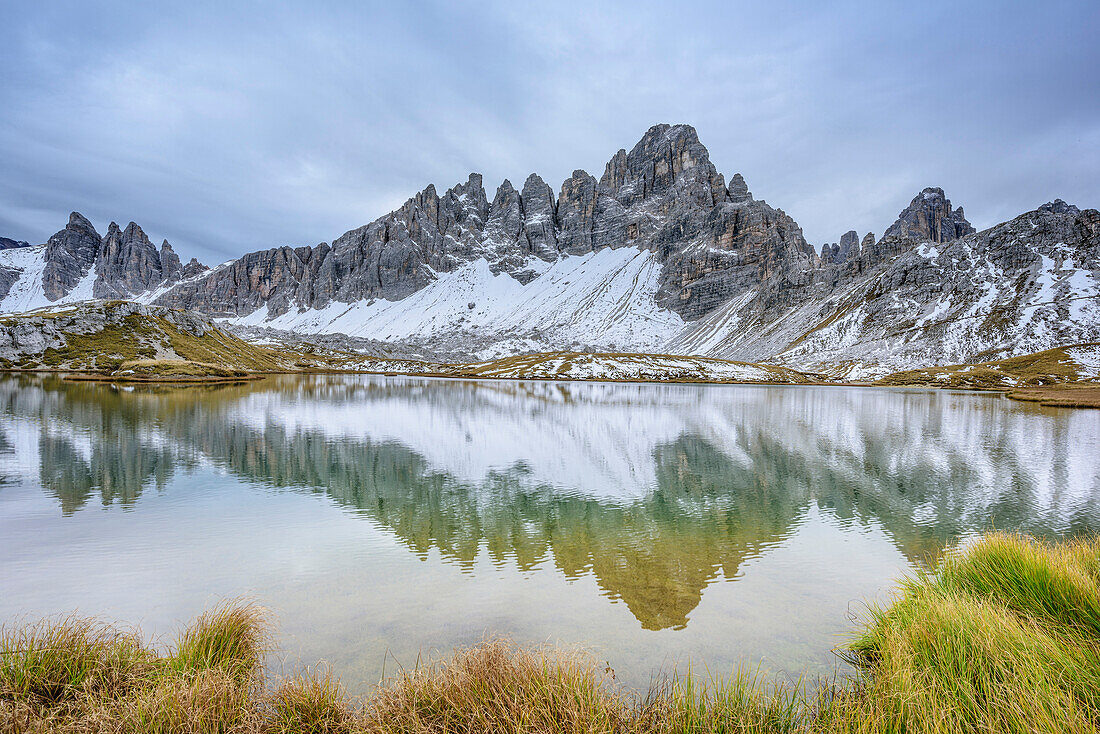 Bödensee mit Paternkofel, Dolomiten, UNESCO Weltnaturerbe Dolomiten, Südtirol, Italien