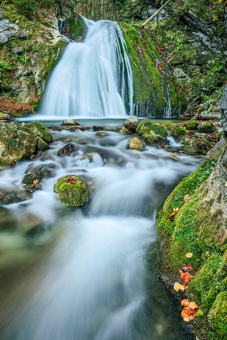 Wasserfall, Samerberg, Chiemgau, Chiemgauer Alpen, Oberbayern, Bayern, Deutschland