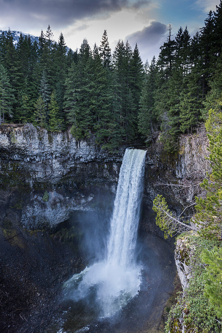 Brandywine Falls, Whistler, British Columbia, Canada