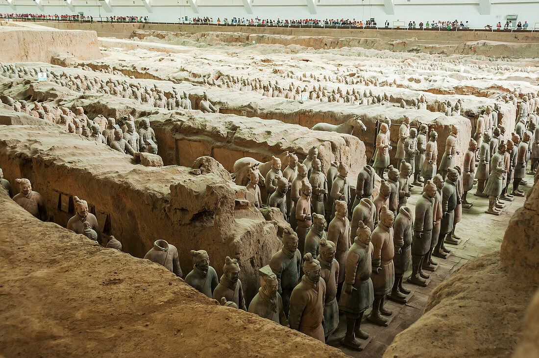 Xian´s Terracota Warriors, a collection of terracotta sculptures depicting the armies of Qin Shi Huang, the first Emperor of China, Xian, Shaanxi province, China