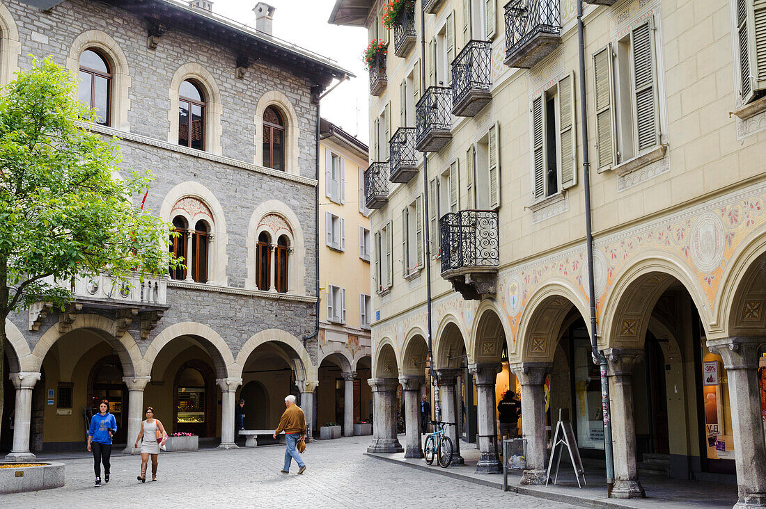 Altstadt von Bellinzona, Tessin, Schweiz